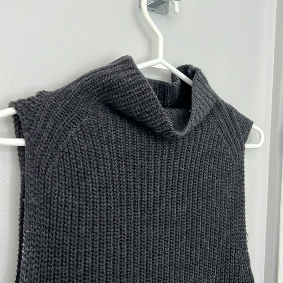 Wilfred Aritzia Durandal Sweater - Picture 1 of 5